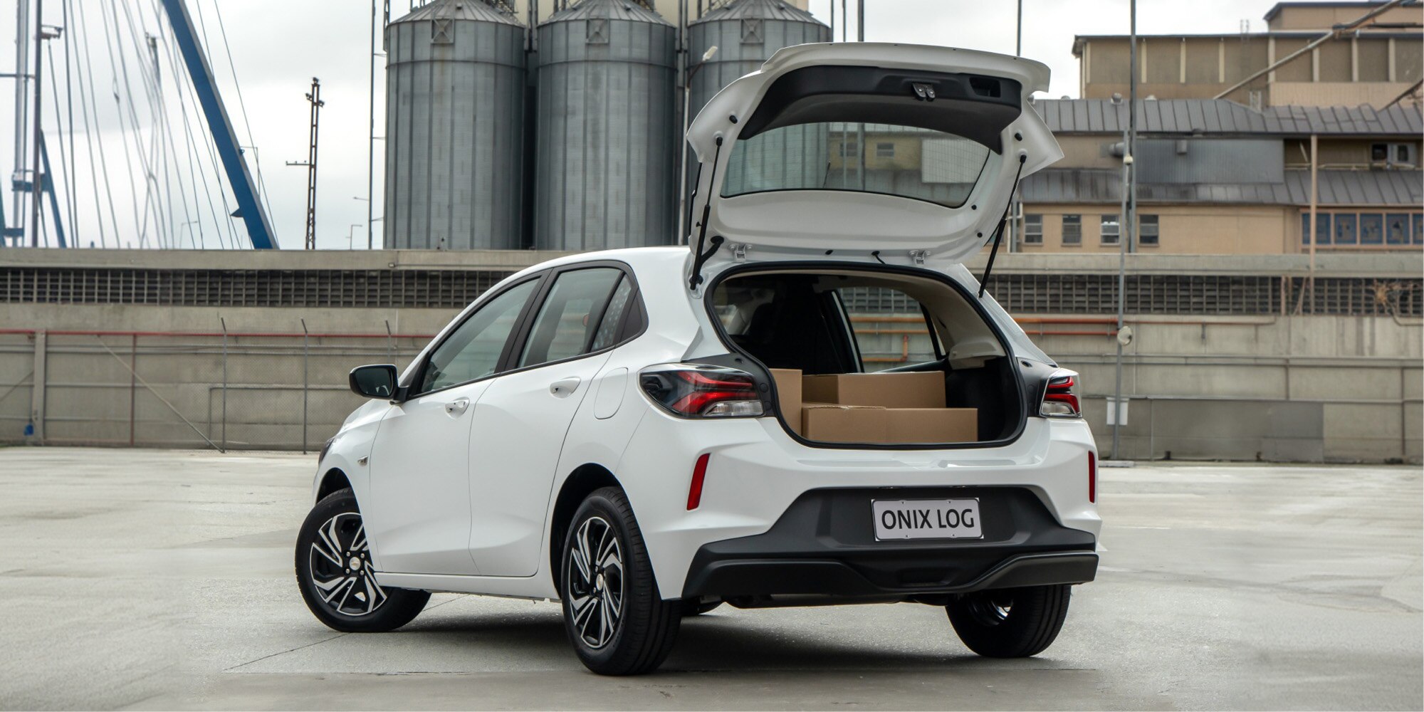 Chevrolet Onix Log 2027 para profissionais com CNPJ ou MEI